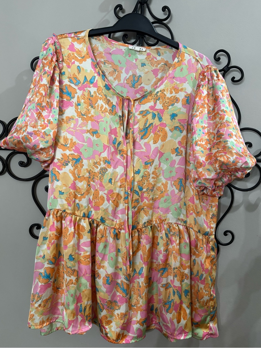 Jodifl blouse size large